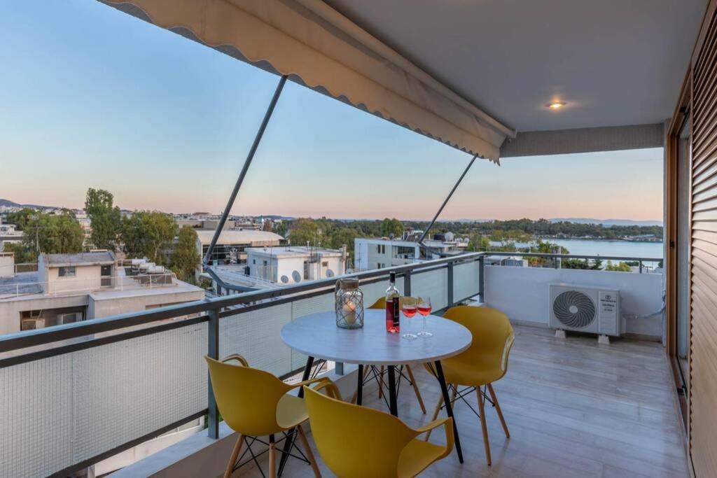 Four Seasons Sea View Apartment Atenas Exterior foto