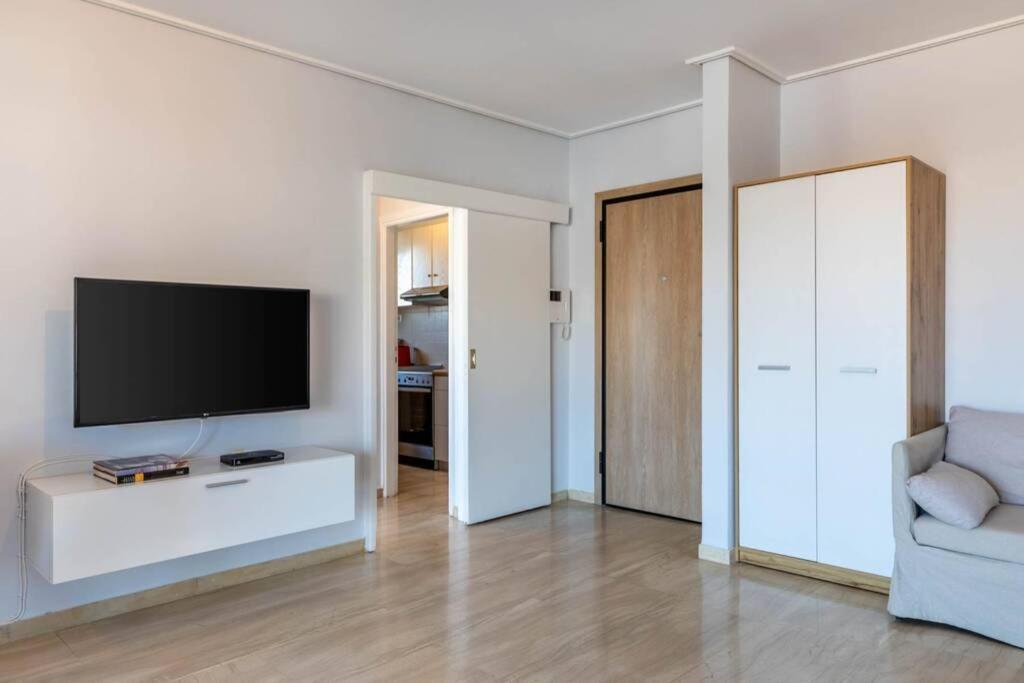 Four Seasons Sea View Apartment Atenas Exterior foto