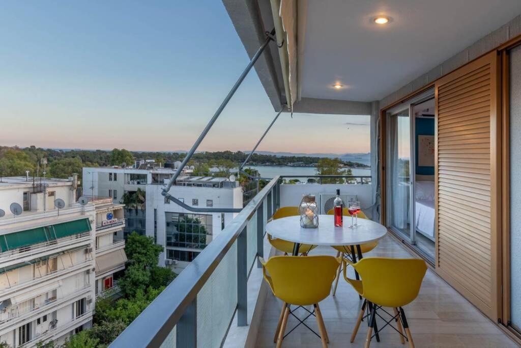 Four Seasons Sea View Apartment Atenas Exterior foto