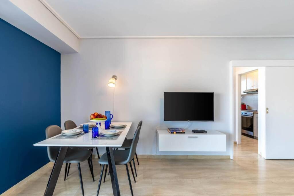 Four Seasons Sea View Apartment Atenas Exterior foto