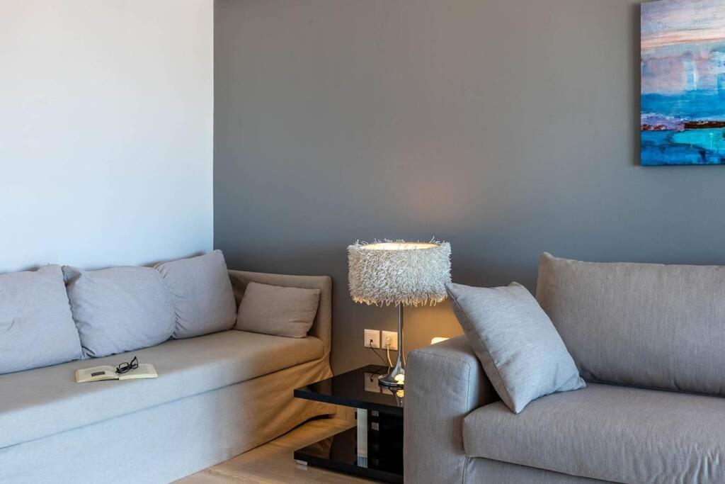 Four Seasons Sea View Apartment Atenas Exterior foto